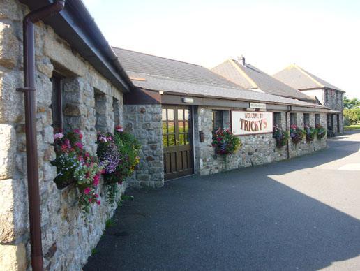 Tricky'S Hotel Redruth Eksteriør billede